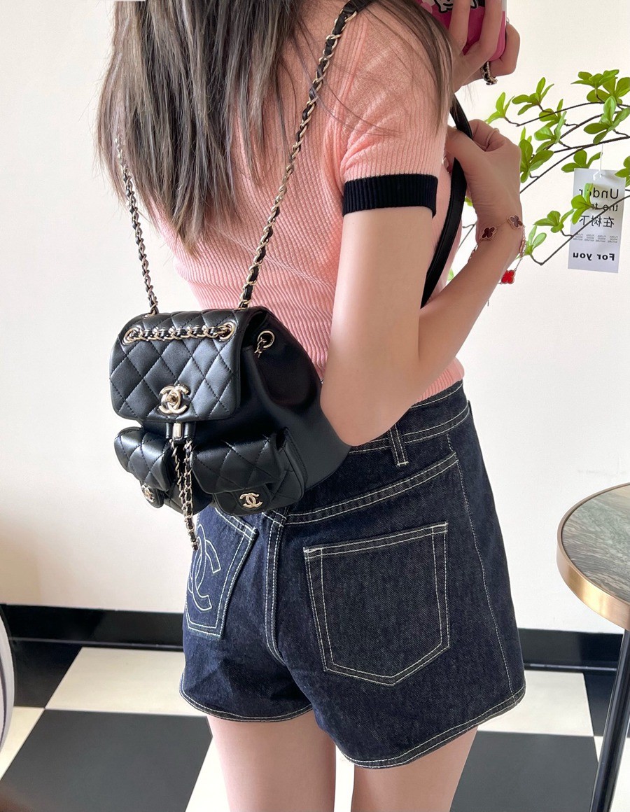 23A 青蛙雙肩包 亮面牛皮 黑色 小號_14