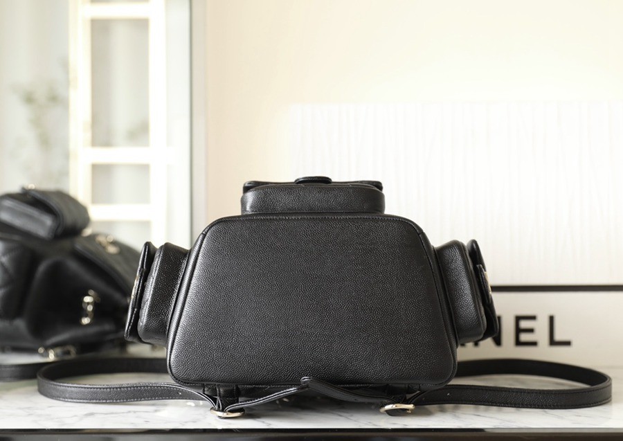 23K 坦克雙肩包 荔枝紋牛皮 黑色_5