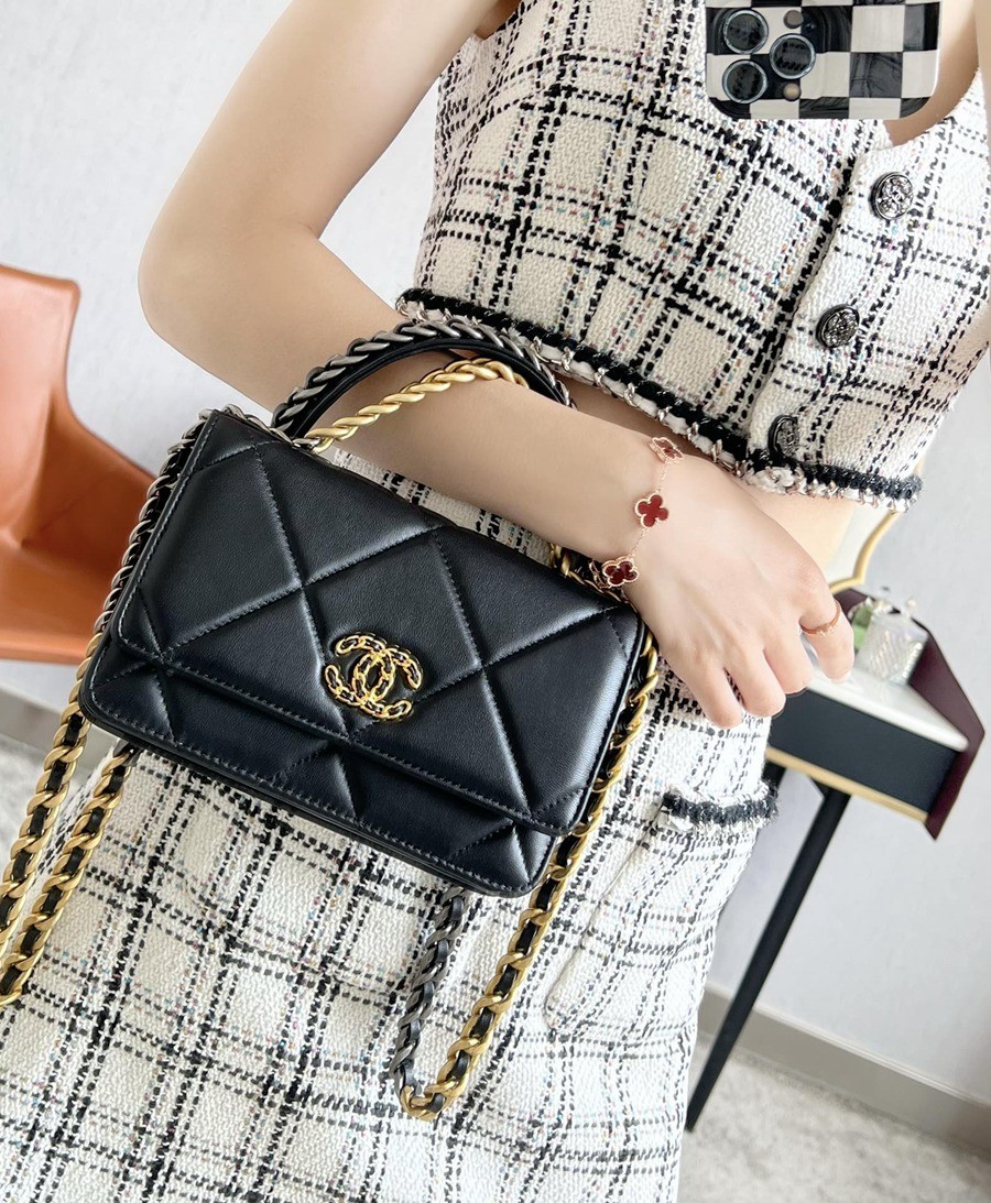 19 WOC 小羊皮 黑色 金扣_13