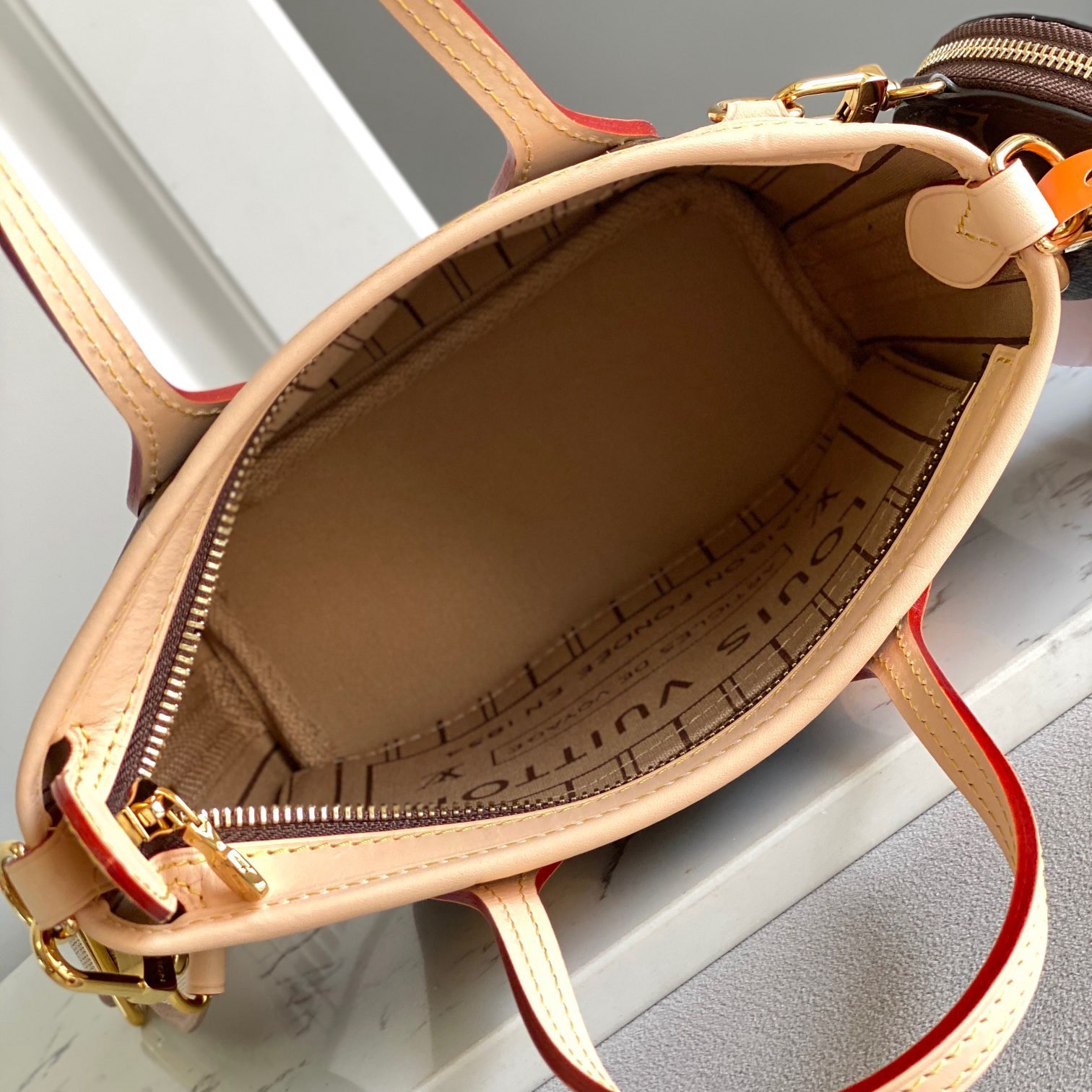 M46705 Neverfull BB 手袋_5