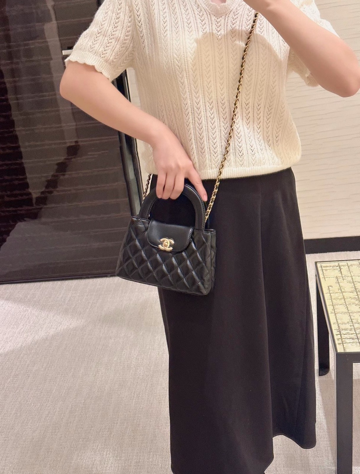 小香 23K系列 Kelly 手提鏈條包大號 黑色_10