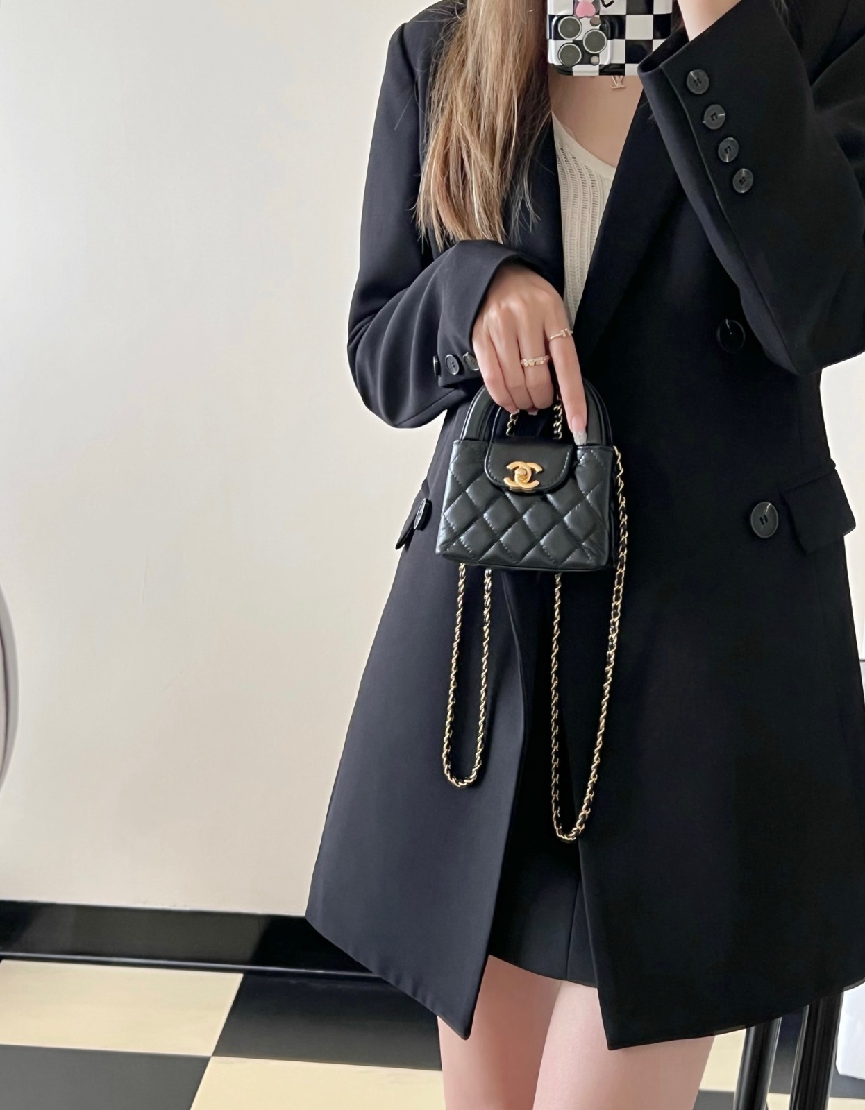 小香 23K秋冬 Kelly鏈條手拿包 小號 黑色_10