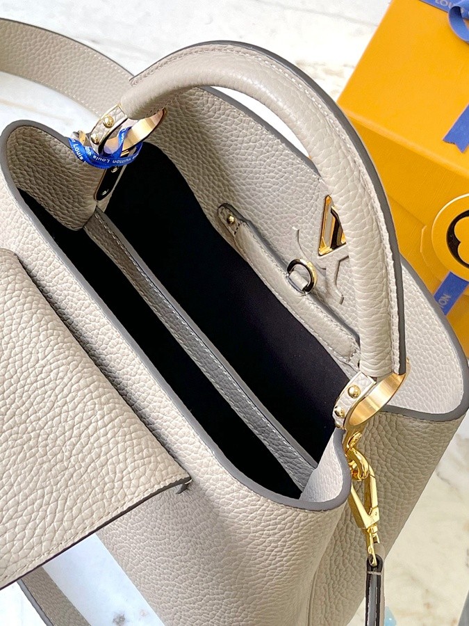 M94634 Capucines BB 手袋_5