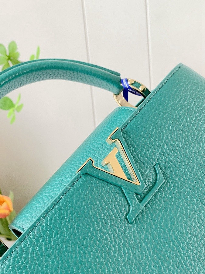 M21690 Capucines BB 手袋_4