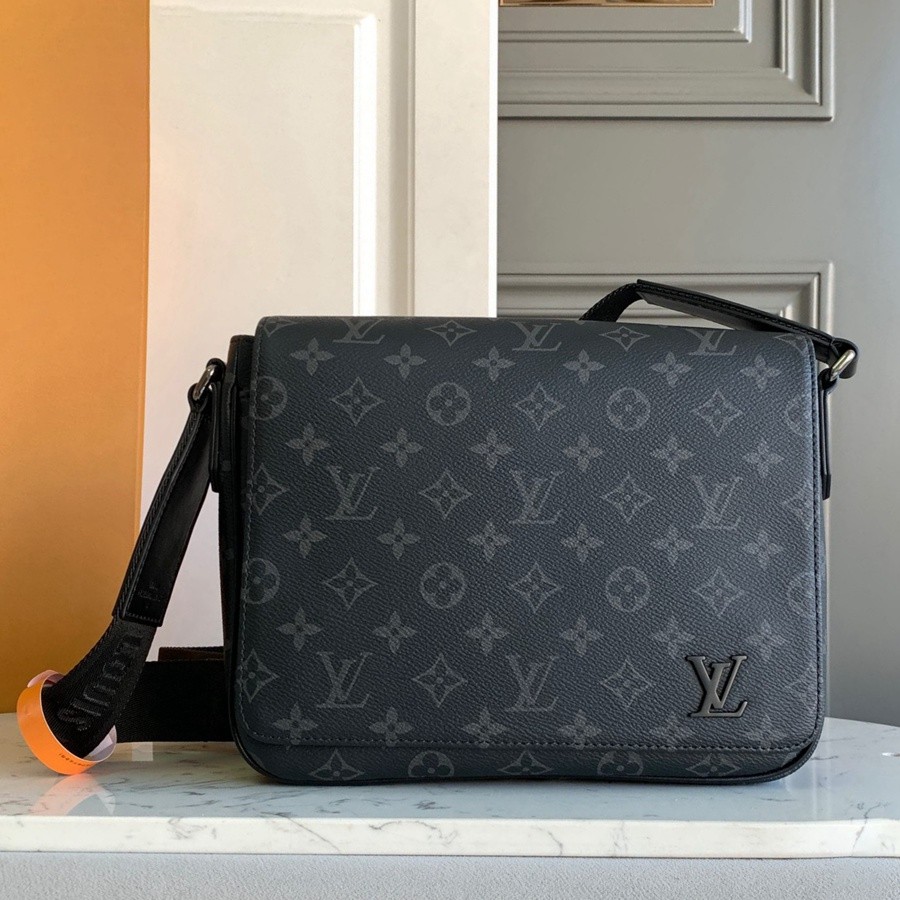 M46255 District 小號郵差包_1