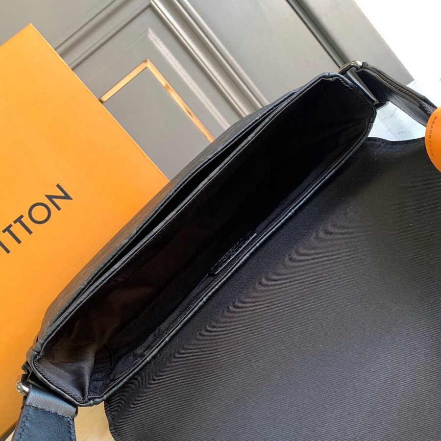 M46255 District 小號郵差包_6