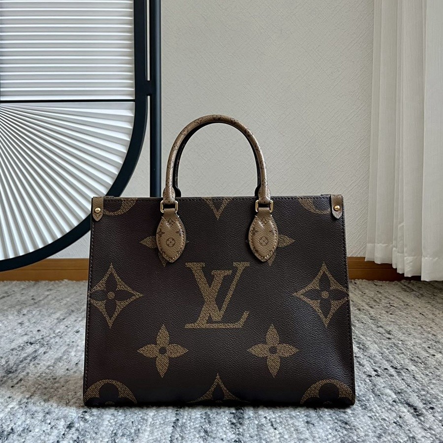 M45321OnTheGo中號手袋_2