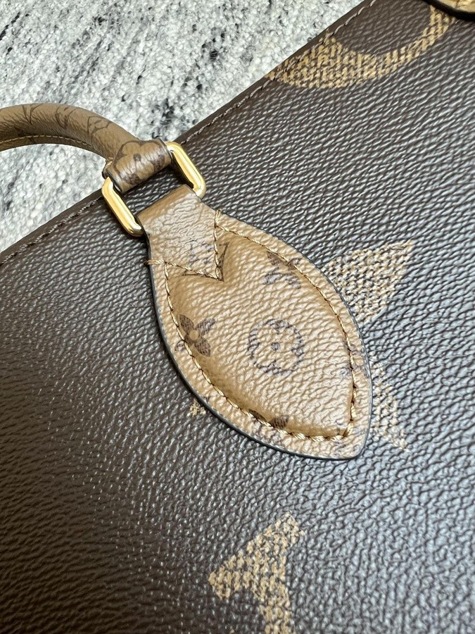 M45321OnTheGo中號手袋_4