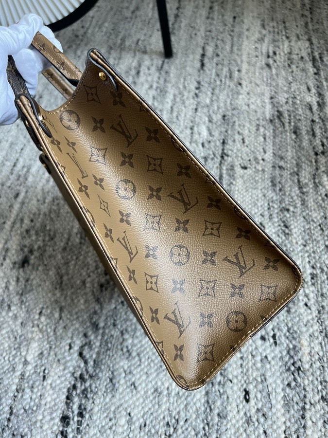 M45321OnTheGo中號手袋_9