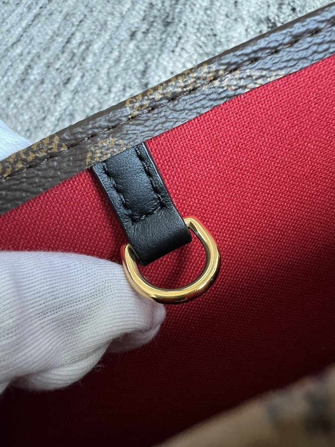 M45321OnTheGo中號手袋_18