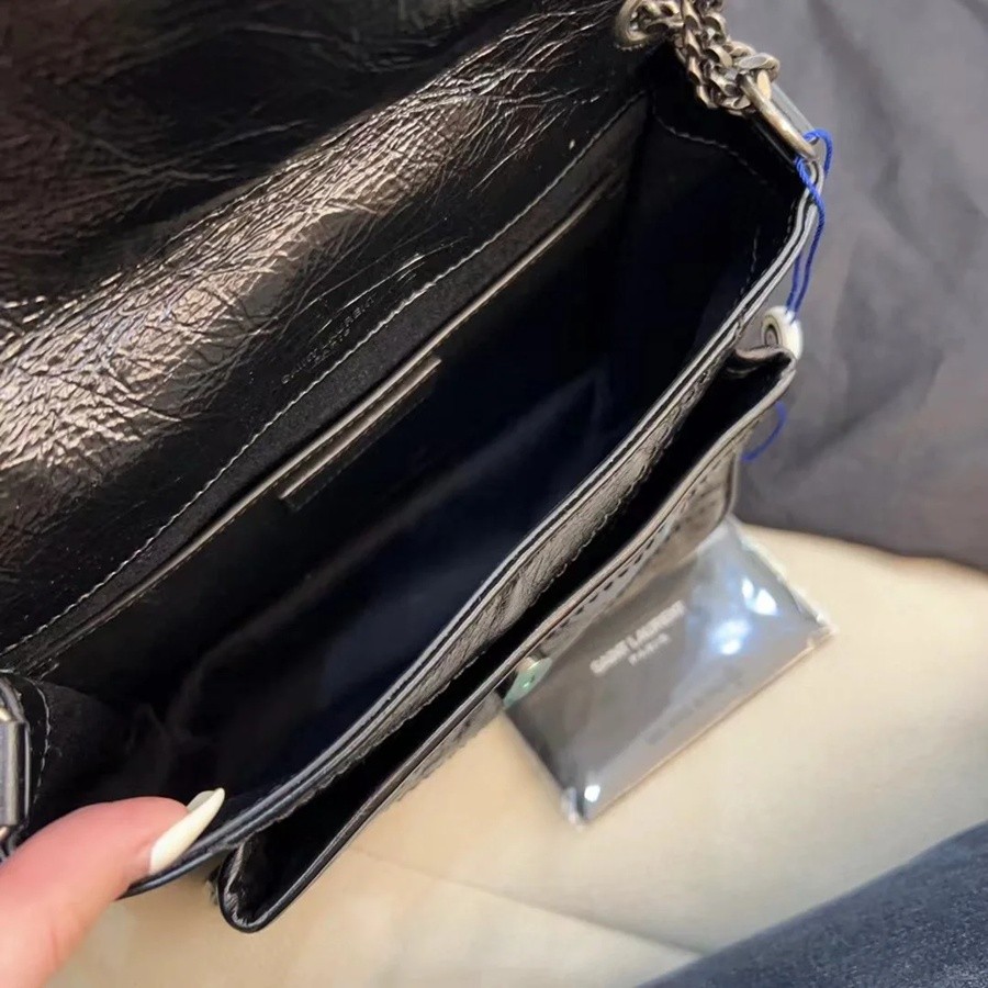 ysl niki 經典款 油蠟皮黑銀_6