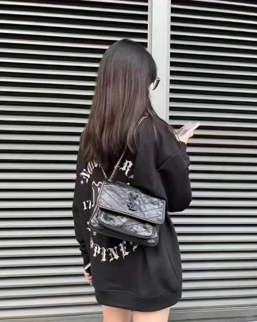 ysl niki 經典款 油蠟皮黑銀_8