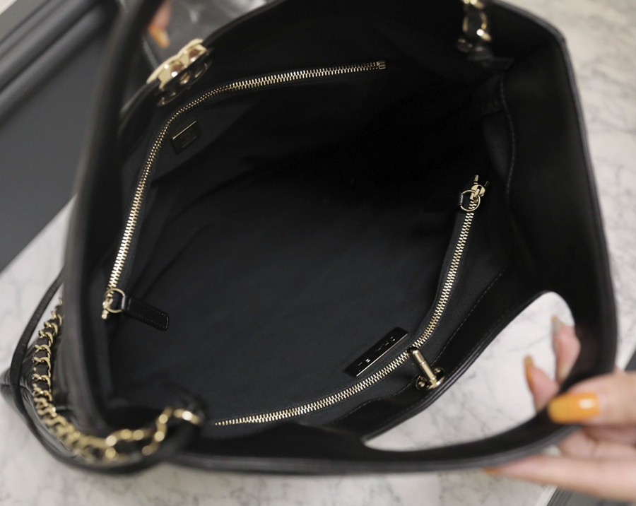 小香 23A 31Bag購物袋 黑色 大號_3