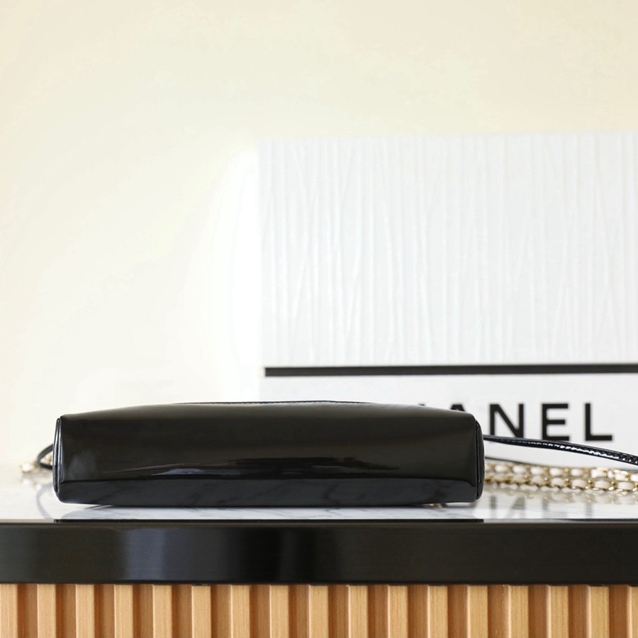 小香 23A 迷你31Bag購物袋 黑/白_4