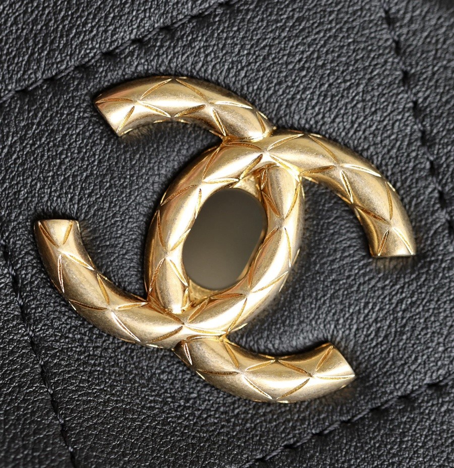 小香 23A 編織肩帶嬉皮包 黑色_9