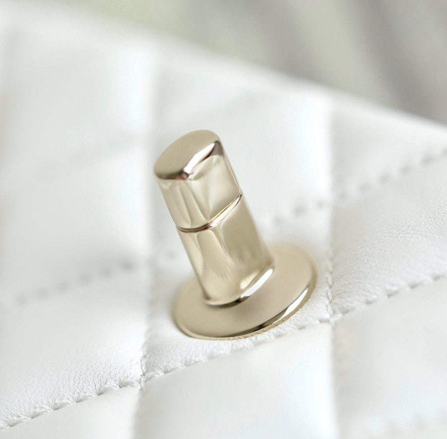 小香 23A 水鑽手提口蓋包 白色小號_12