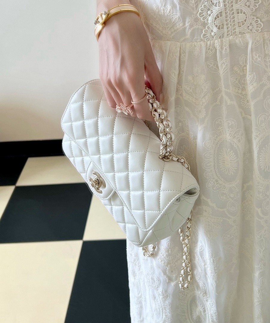 小香 23A 水鑽手提口蓋包 白色小號_20