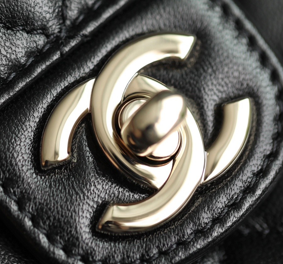 小香 23A 水鑽手提口蓋包 黑色mini_9