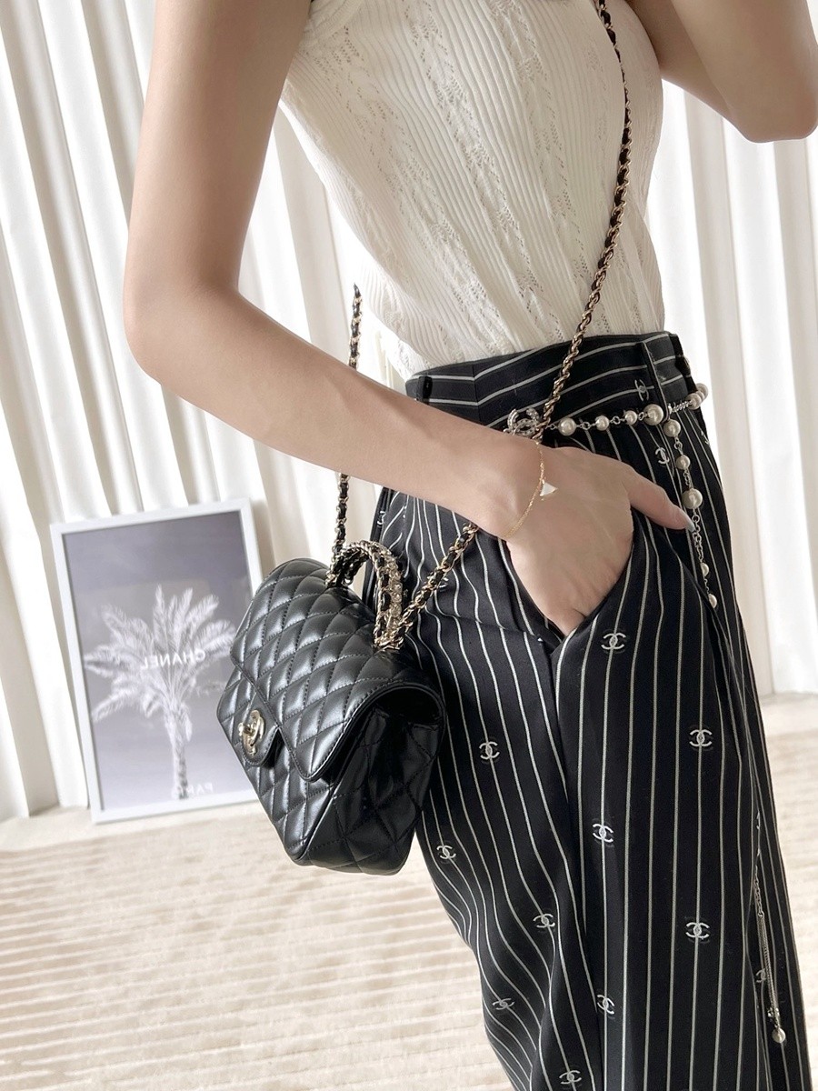 小香 23A 水鑽手提口蓋包 黑色小號_11