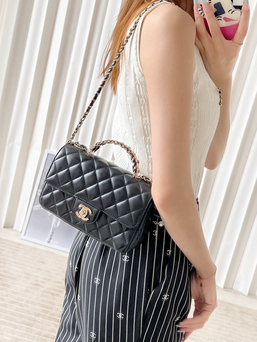 小香 23A 水鑽手提口蓋包 黑色小號_12