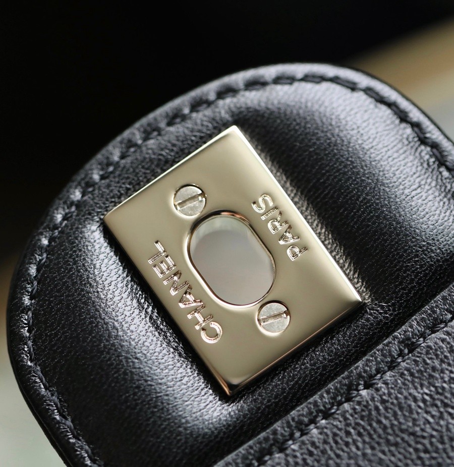 小香 23A 水鑽手提口蓋包 黑色小號_20