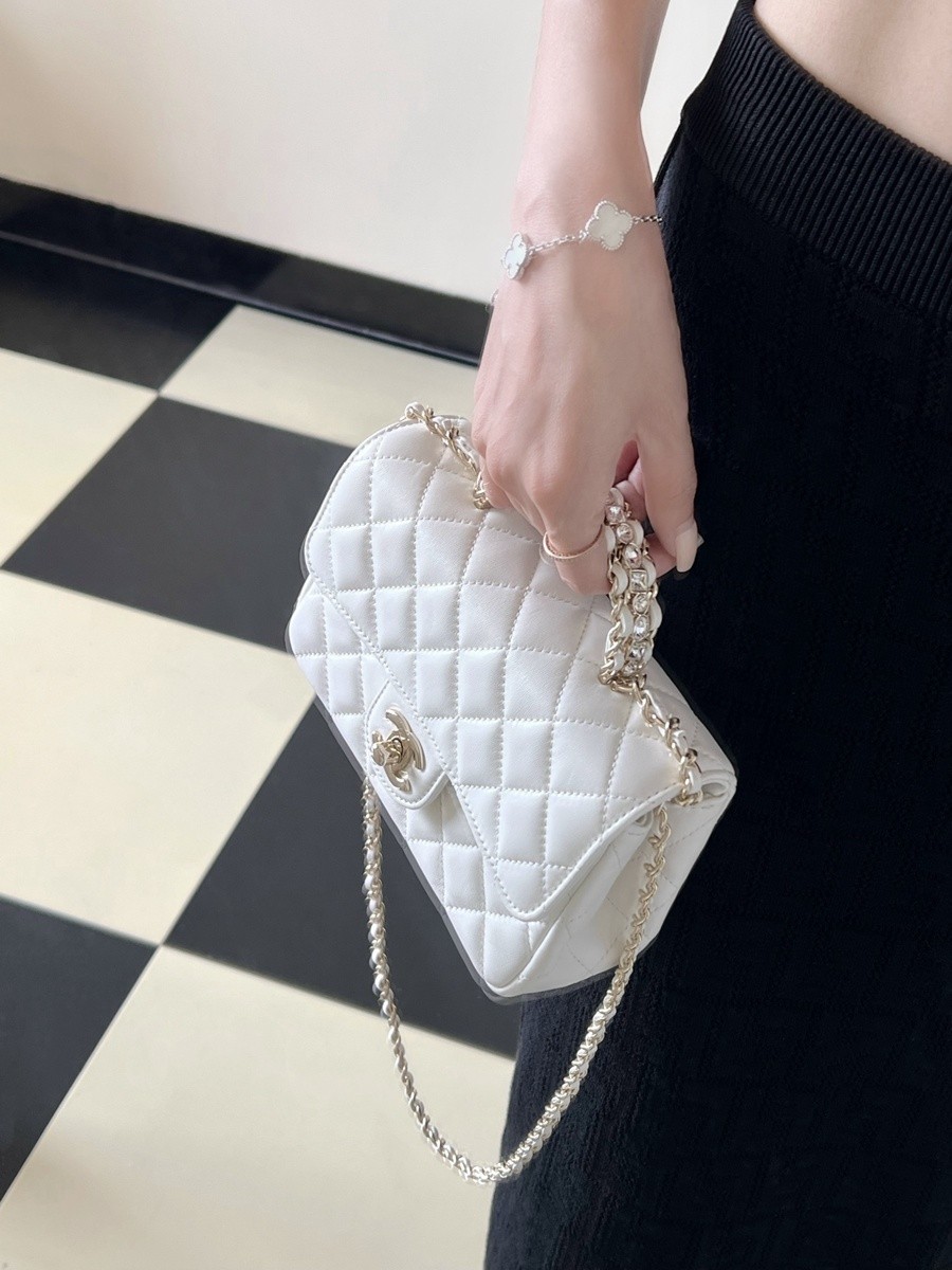 小香 23A 水鑽手提口蓋包 白色mini_19