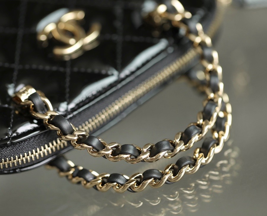 小香 23S春夏 漆皮貝殼包 黑色_11