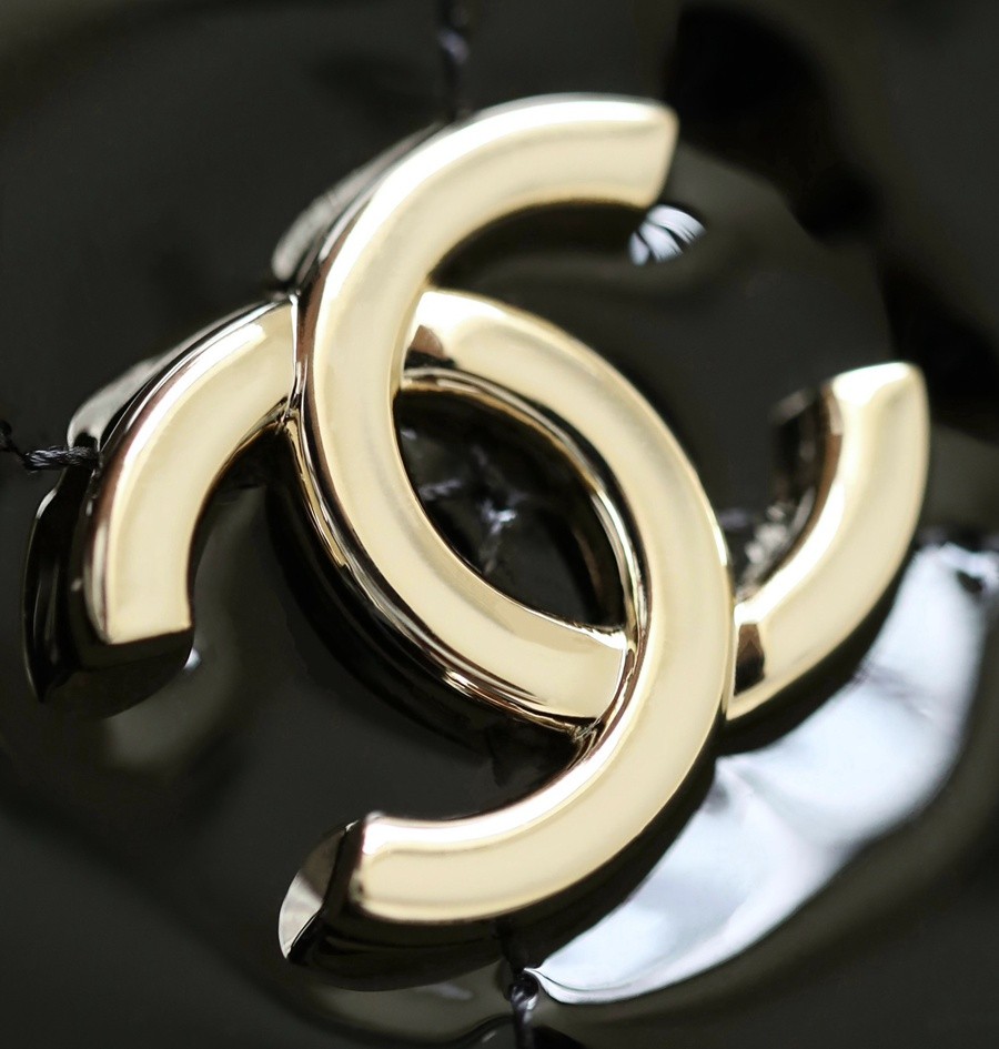 小香 23S春夏 漆皮貝殼包 黑色_13