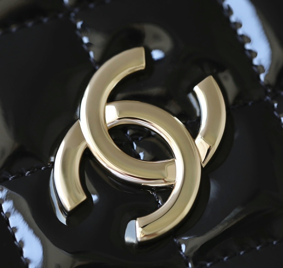 小香 23S春夏 漆皮貝殼BB包 大號黑色_10