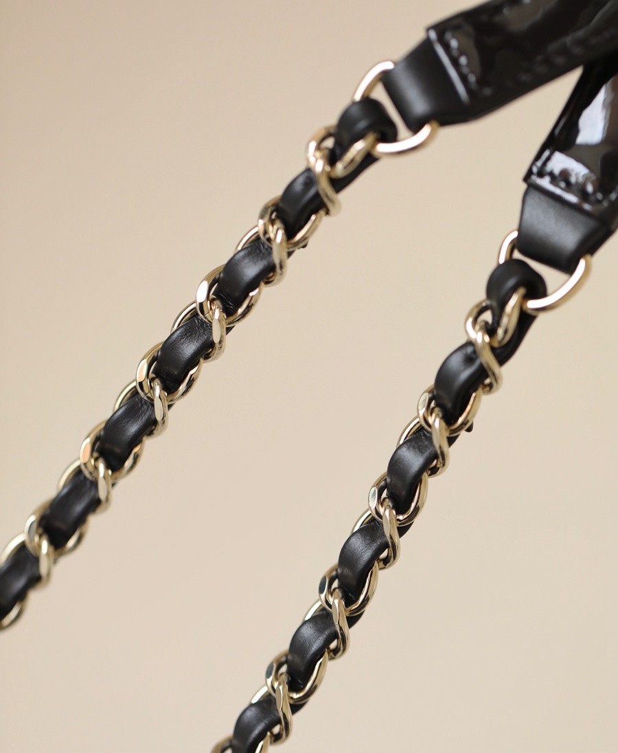 小香 23S春夏 漆皮貝殼BB包 大號黑色_12