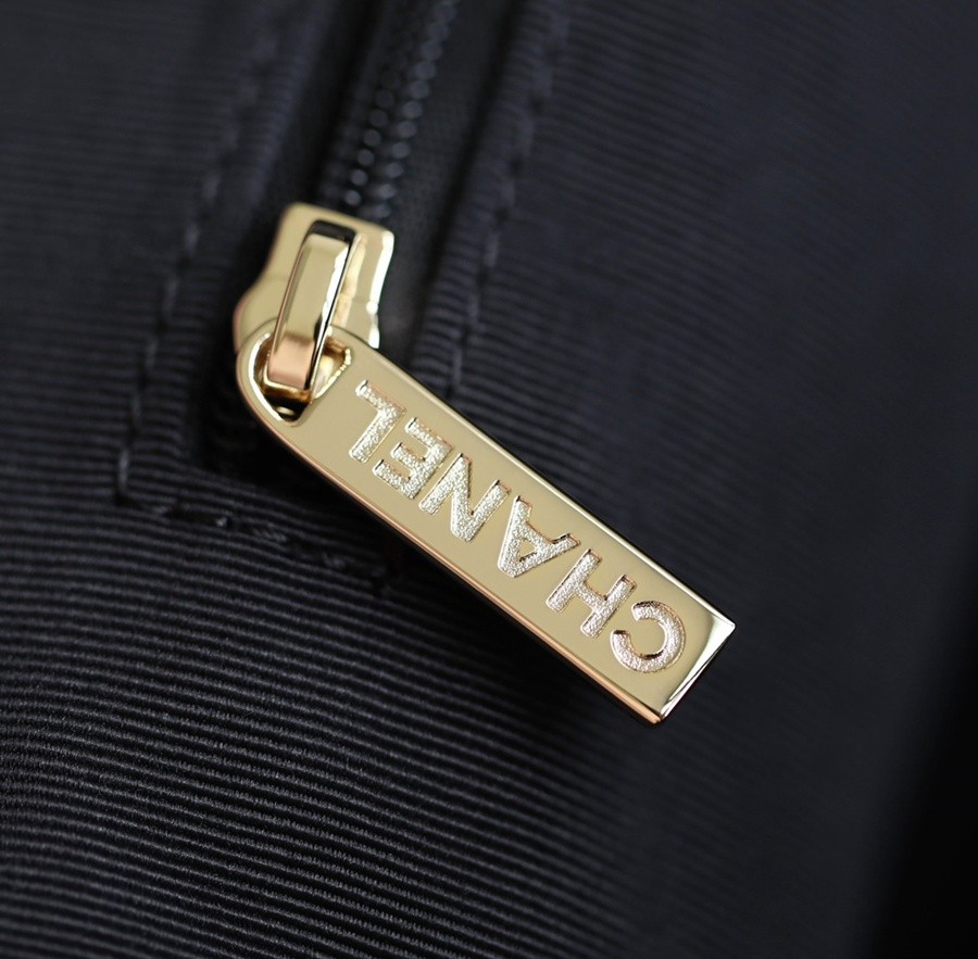 小香 23S春夏 漆皮貝殼BB包 大號黑色_13