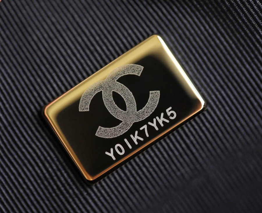 小香 23S春夏 漆皮貝殼BB包 大號黑色_15