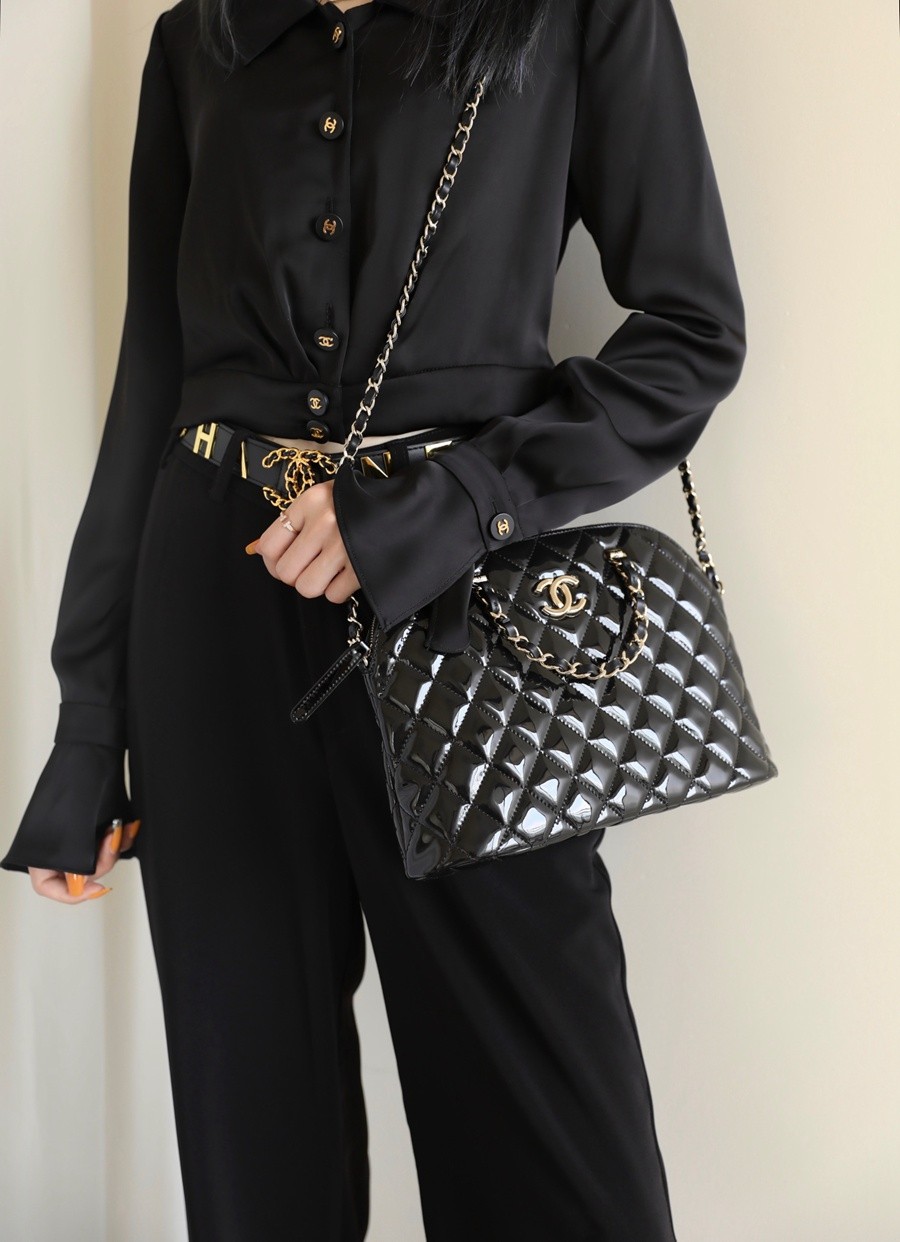 小香 23S春夏 漆皮貝殼BB包 大號黑色_19