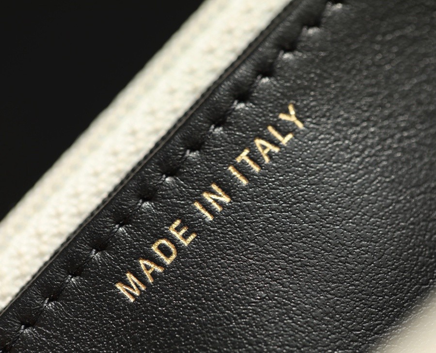 小香 22K秋冬 手提鏈條WOC 白色_7