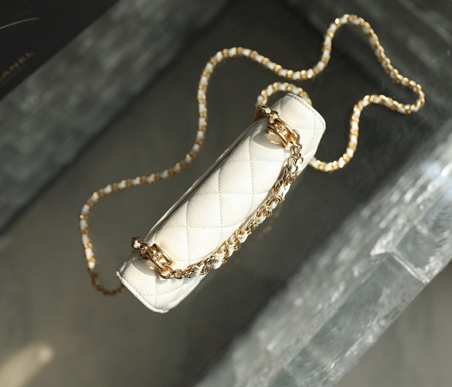 小香 22K秋冬 手提鏈條WOC 白色_10