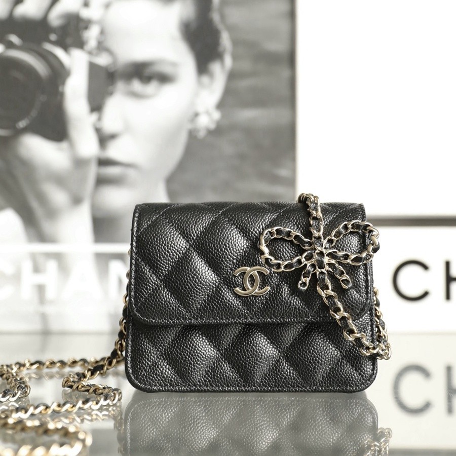 小香 23S春夏 蝴蝶結鏈條風琴錢包 黑色_1