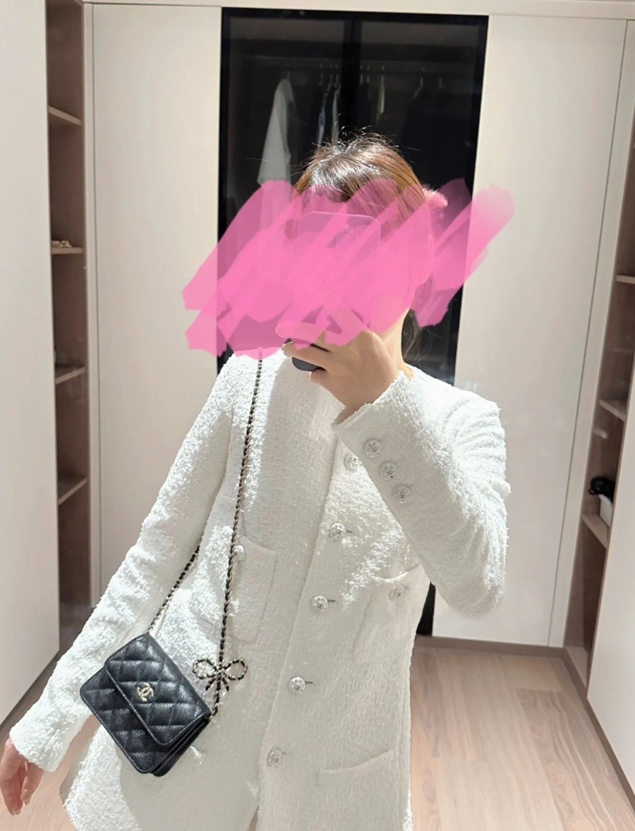 小香 23S春夏 蝴蝶結鏈條風琴錢包 黑色_17