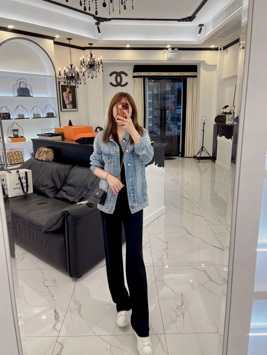 小香 23S春夏 蝴蝶結鏈條風琴錢包 黑色_23