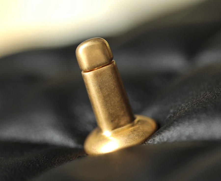 小香 23S春夏系列 愛心琺瑯扣大mini 黑色_11