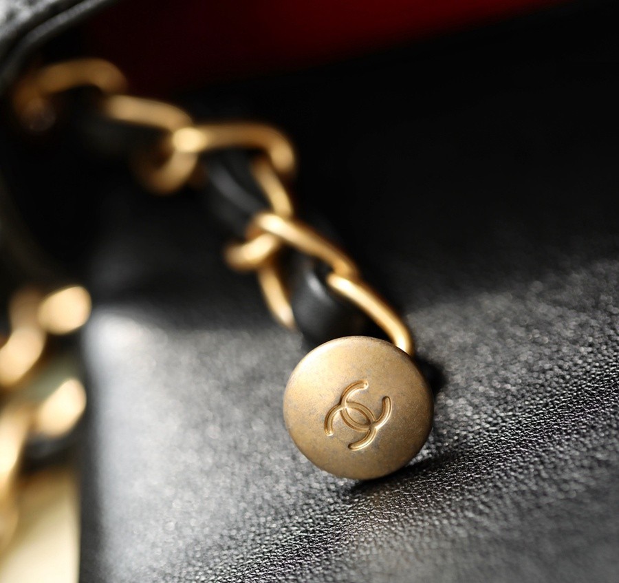 小香 23S春夏系列 愛心琺瑯扣大mini 黑色_13