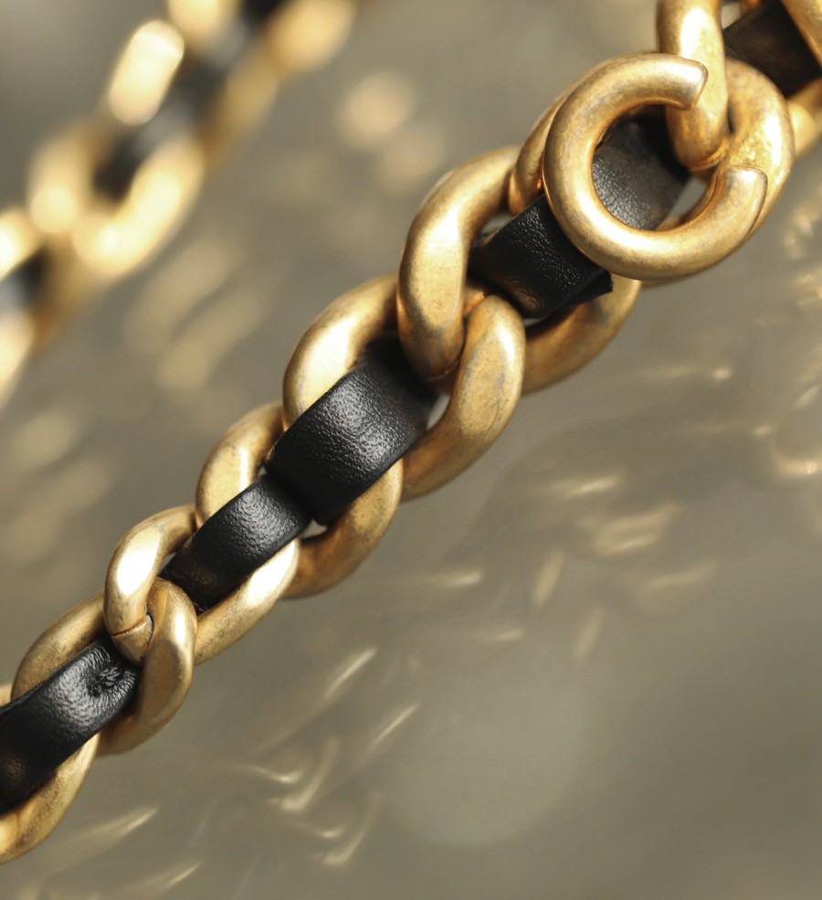 小香 23P系列 字母鏈條口蓋包 黑色小號_11