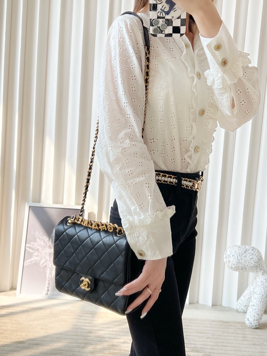 小香 23P系列 字母鏈條口蓋包 黑色小號_17