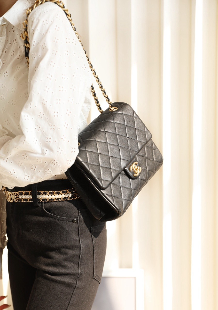 小香 23P系列 字母鏈條口蓋包 黑色小號_24