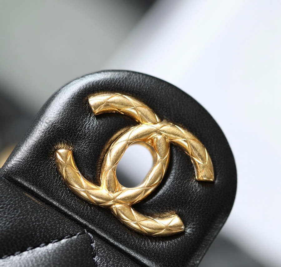 小香 22K秋冬 小金柱調節鏈口蓋包小號 黑色-041_14