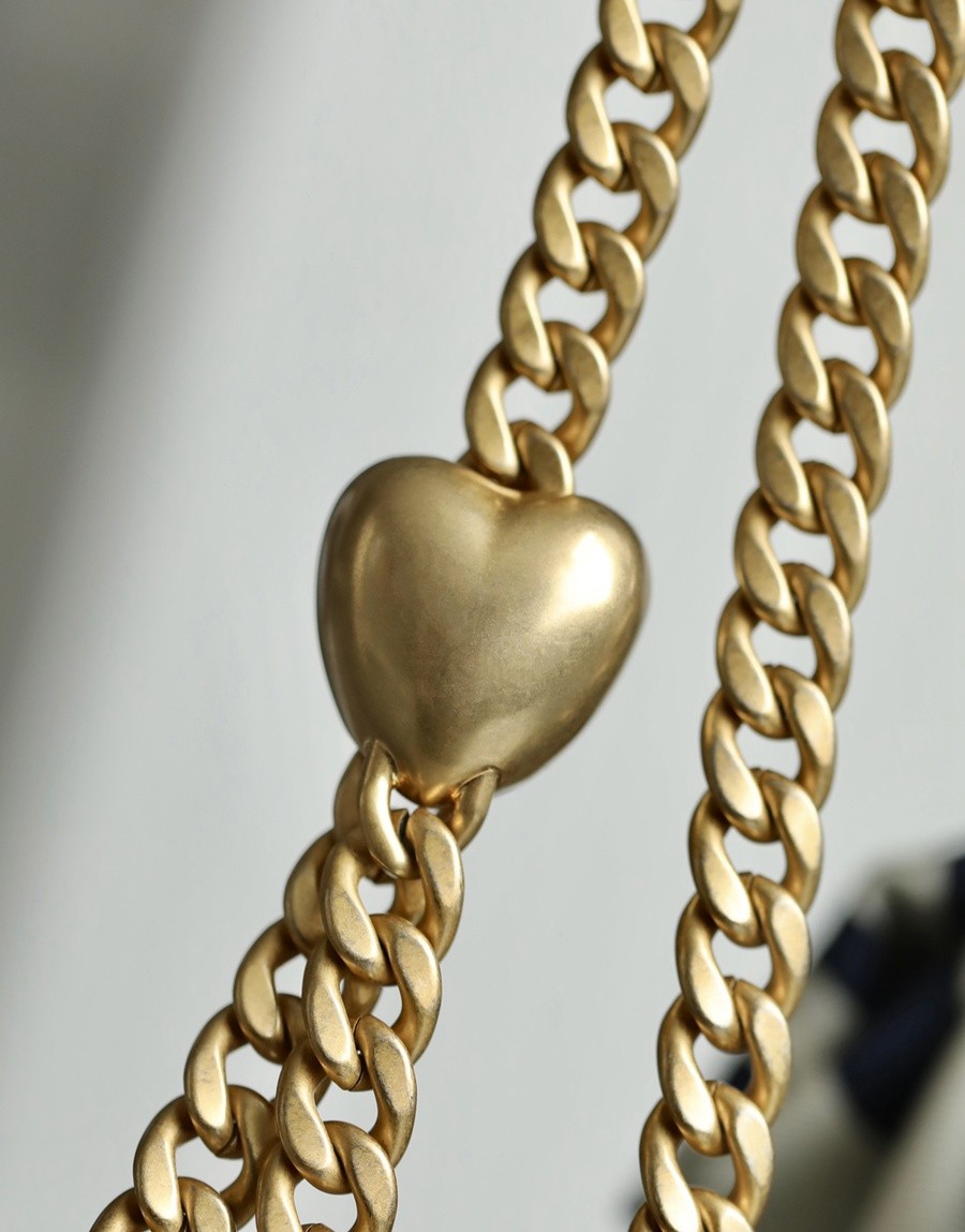 小香 23P系列 愛心扣Hobo流浪小號 黑色_10