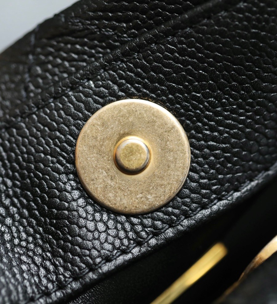 小香 23P系列 愛心扣Hobo流浪小號 黑色_15