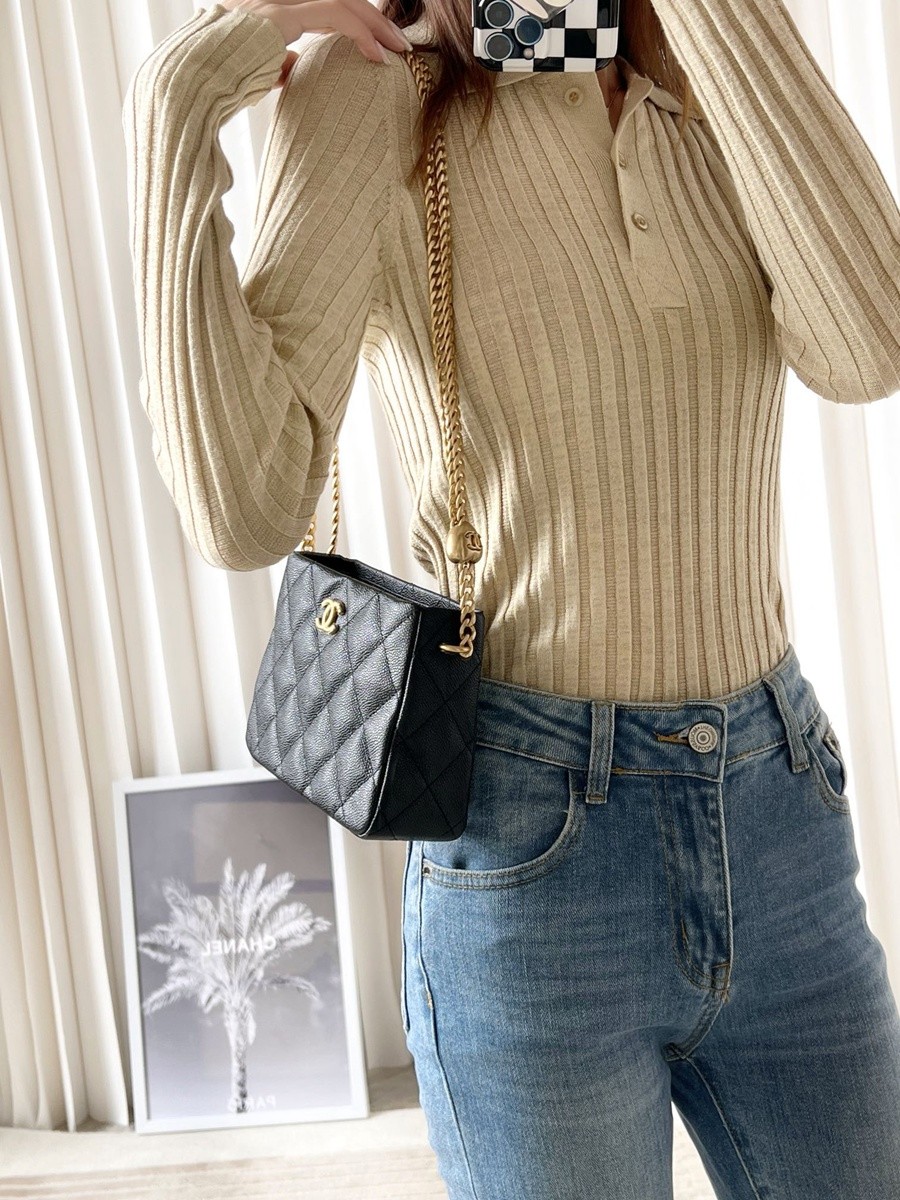 小香 23P系列 愛心扣Hobo流浪小號 黑色_18