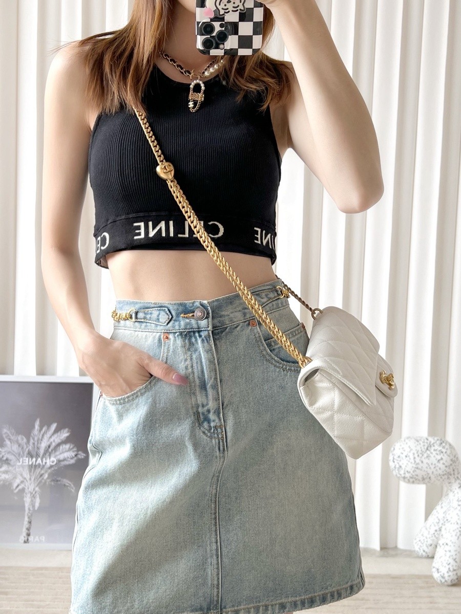 退貨商品無無包裝 小香 23P系列 愛心扣口蓋包 白色中號_22