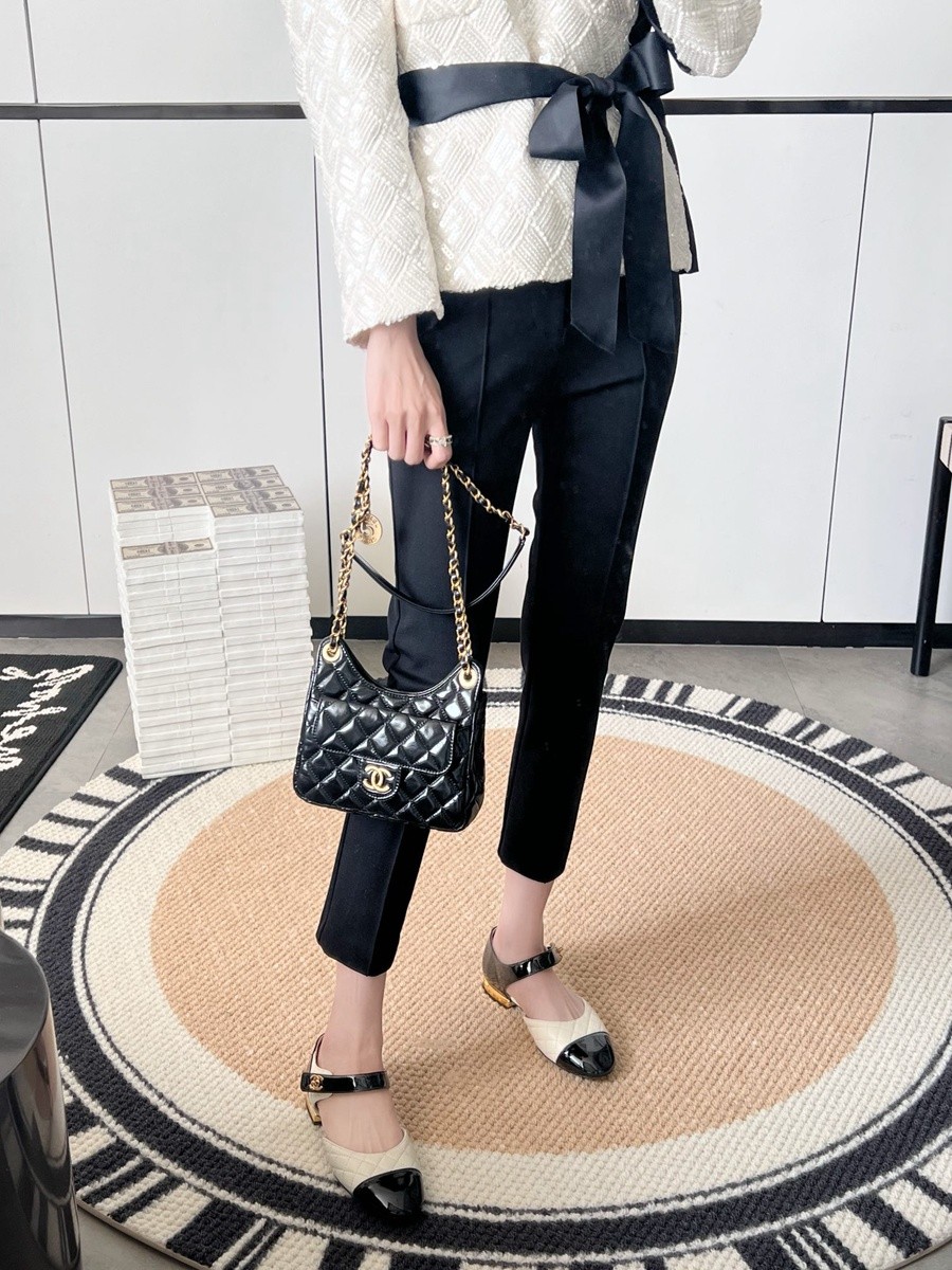 天貓精靈  Hobo流浪包 小號黑色 （退貨商品）_21