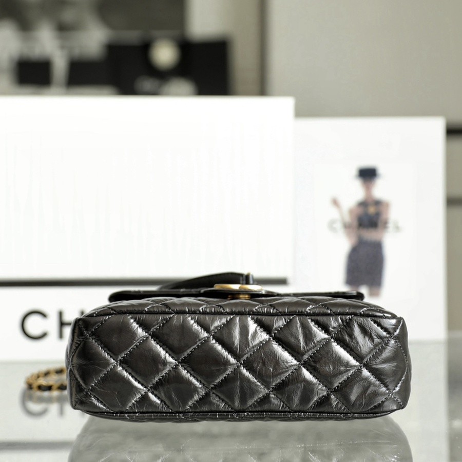 小香 23C早春新款天貓精靈 Hobo流浪包 中號黑色_6